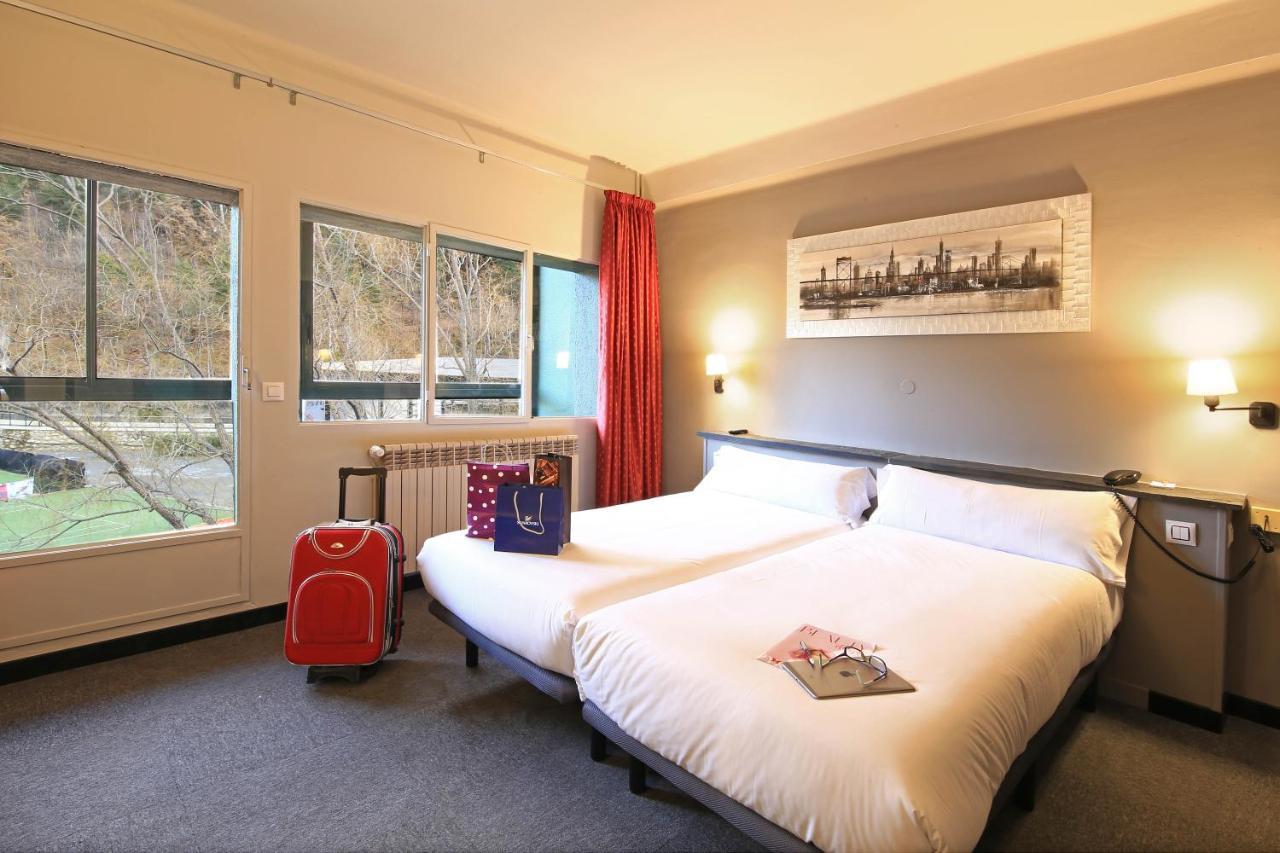 Hotel Garden アンドラ・ラ・ベリャ エクステリア 写真